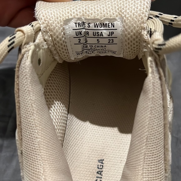 Balenciaga Triple S Sneaker eggshell women’s size 5 in good condition. - Picture 6 of 8